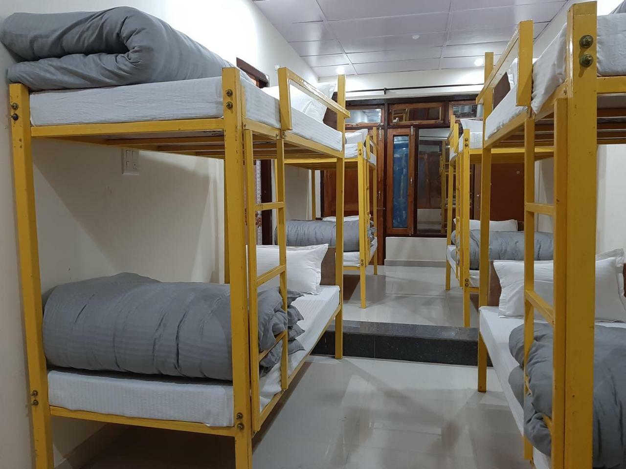 Bir Nest Hostel Kültér fotó