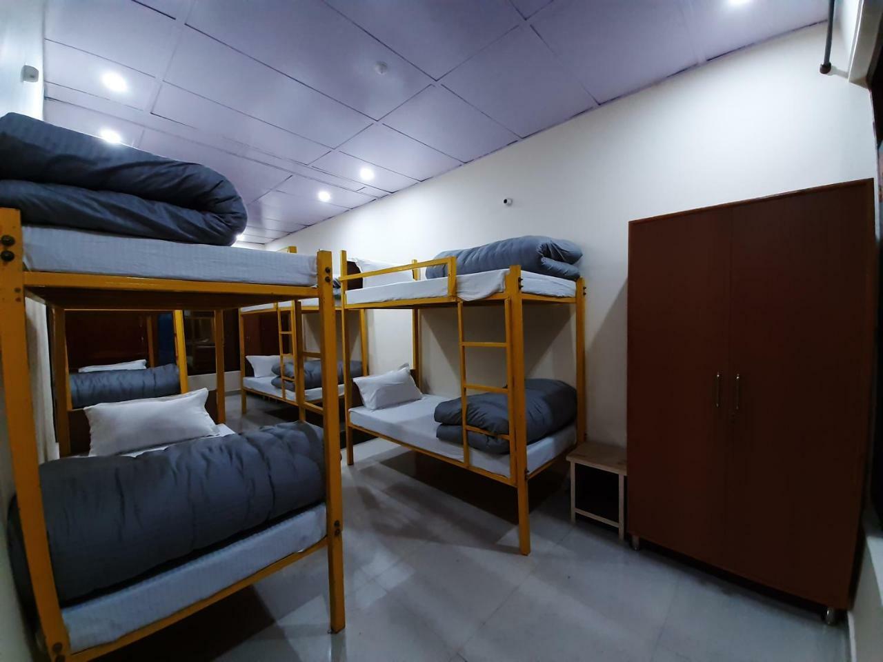 Bir Nest Hostel Kültér fotó