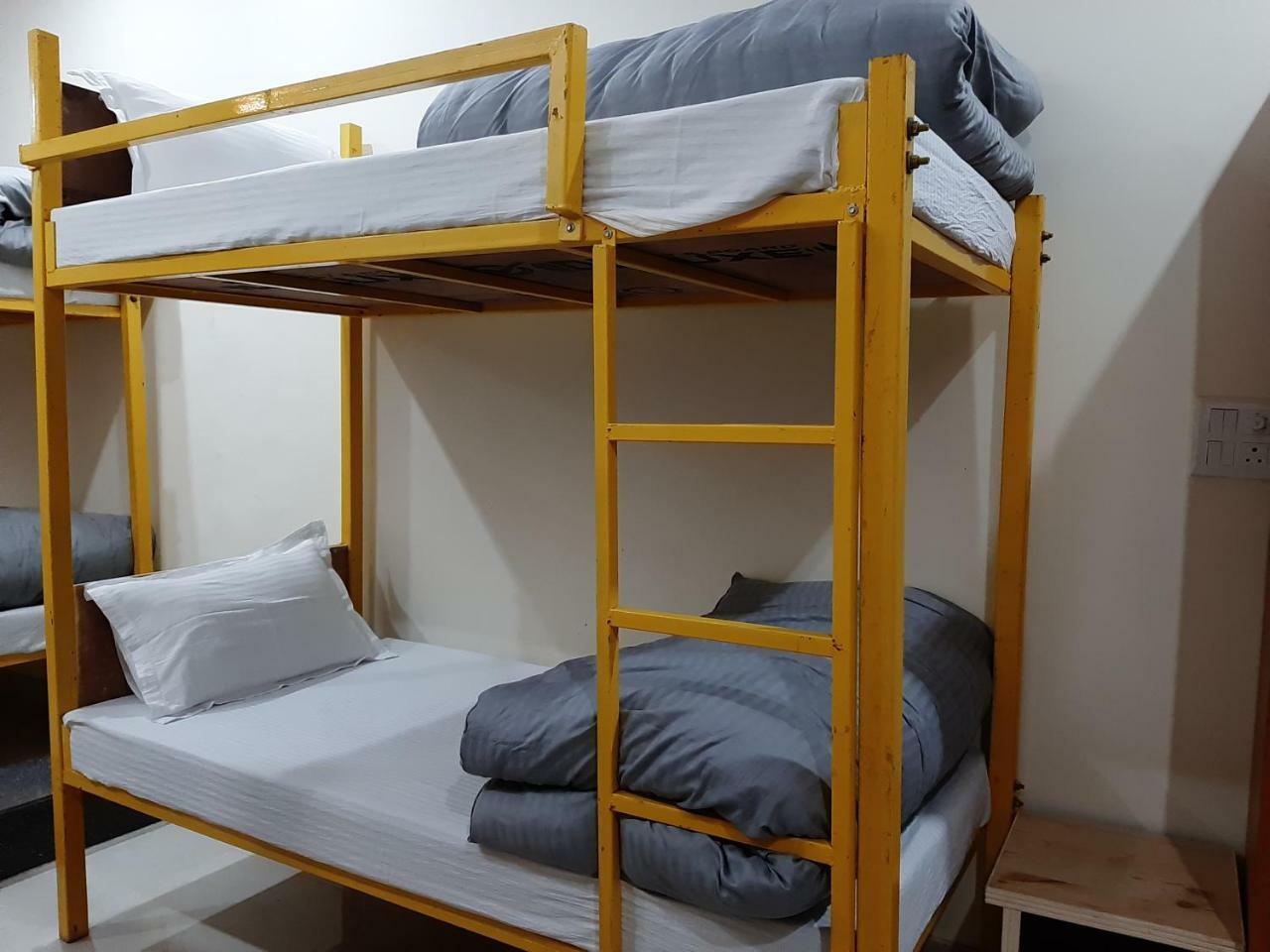 Bir Nest Hostel Kültér fotó